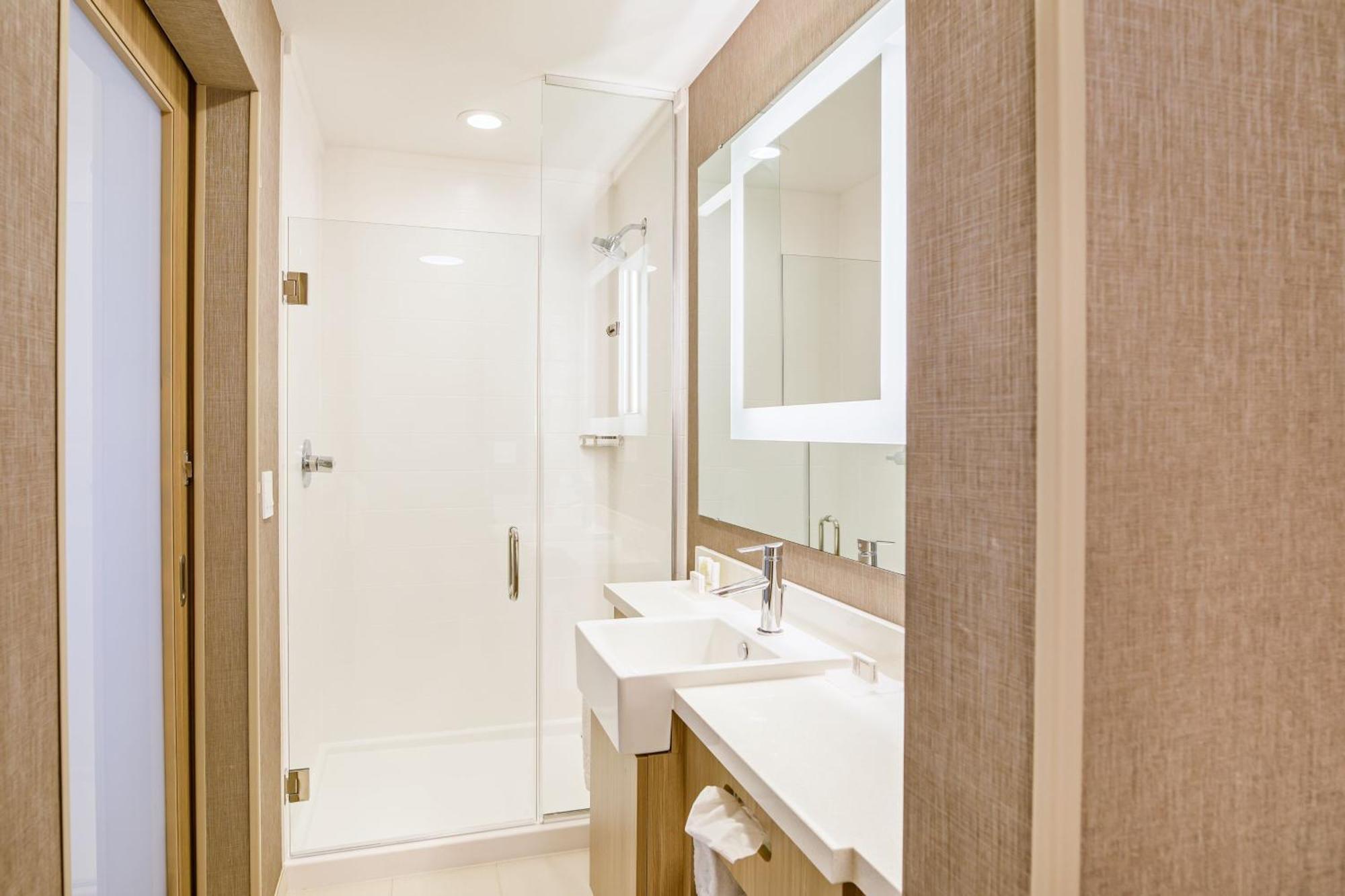 Springhill Suites By Marriott Topeka Southwest Εξωτερικό φωτογραφία